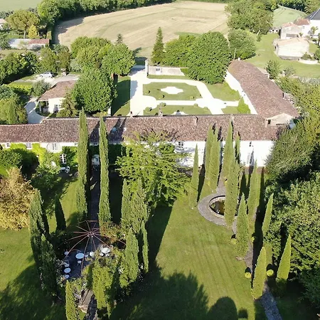 Domaine De Rennebourg Bed & Breakfast