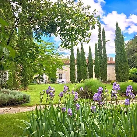 Bed & Breakfast Domaine De Rennebourg 3*