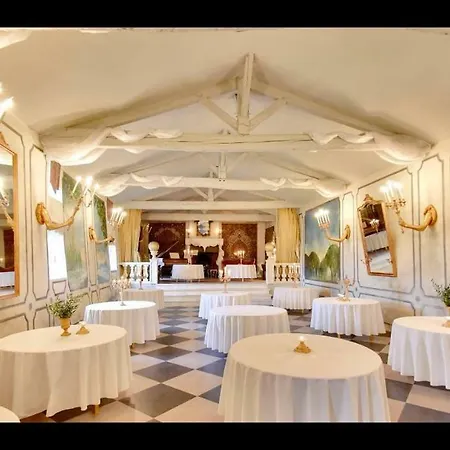 Couette-café Domaine De Rennebourg