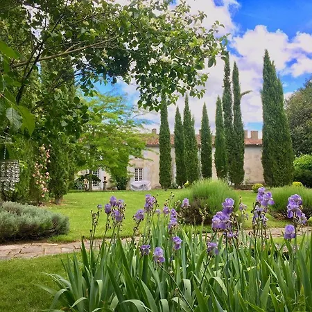 Domaine De Rennebourg * Saint Denis Du Pin